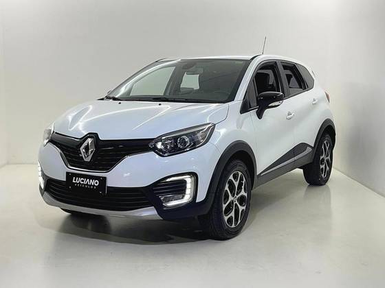 RENAULT CAPTUR 1.6 16V SCE FLEX INTENSE X-TRONIC RENAULT CAPTUR 1.6 16V SCE FLEX INTENSE X-TRONIC